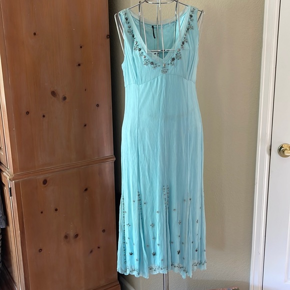Elie Tahari Light Blue Midi Dress - Picture 1 of 6